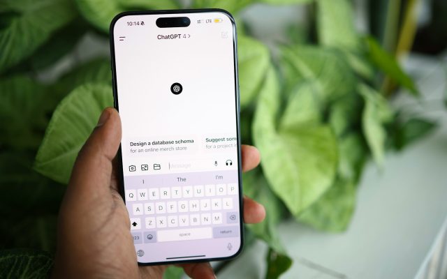 Astuces pour envoyer ou télécharger un document sur ChatGPT
