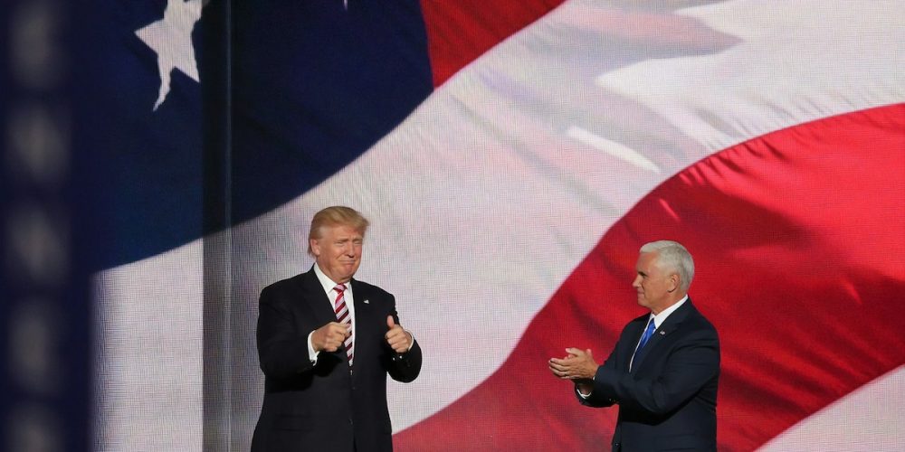 Trump envisage de contrôler les modèles d&rsquo;IA avant leur sortie sur le marché