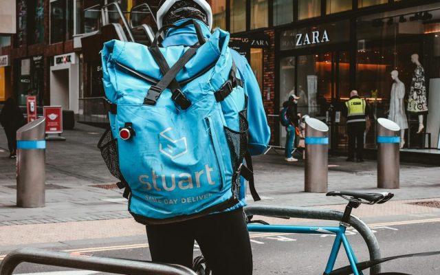 La possible obligation du port du casque à vélo pour tous les cyclistes en France