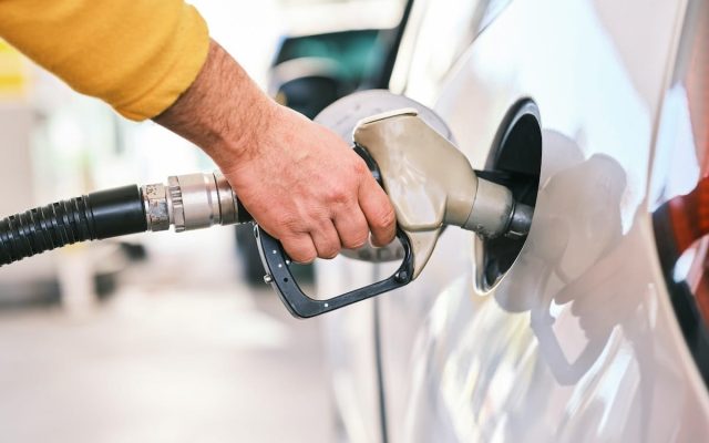 Optimiser le plein d&rsquo;essence grâce à une application gratuite : économiser sur les prix des carburants